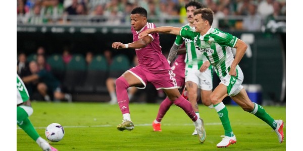 Real Madrids første nederlag i den nye sæson kom mod Real Betis Real Madrids første nederlag i den nye sæson kom mod Real Betis